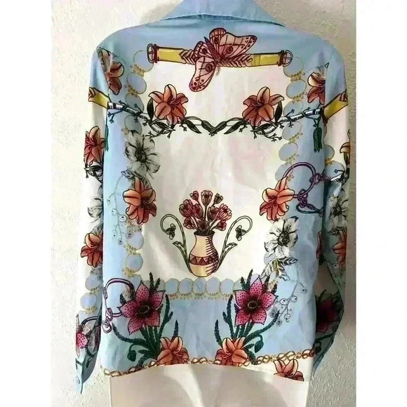 Floral And Butterfly Print Button Up Blouse Blue Sz Medium - Picture 9 of 11